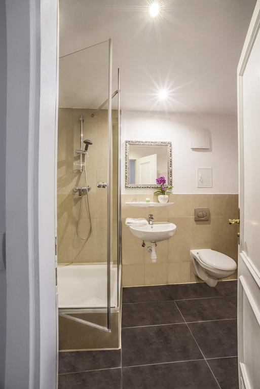 Hotel Storchen Ravensburg Rum bild